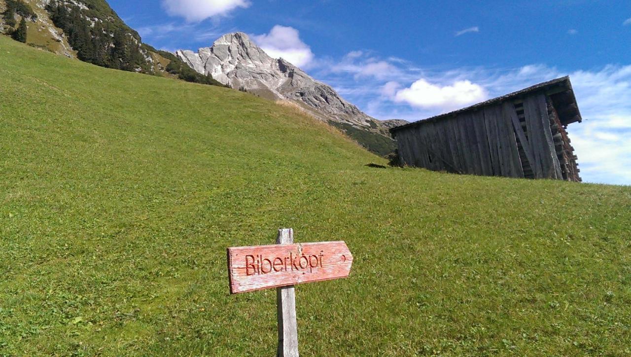Lech Valley Lodge Warth  Bagian luar foto